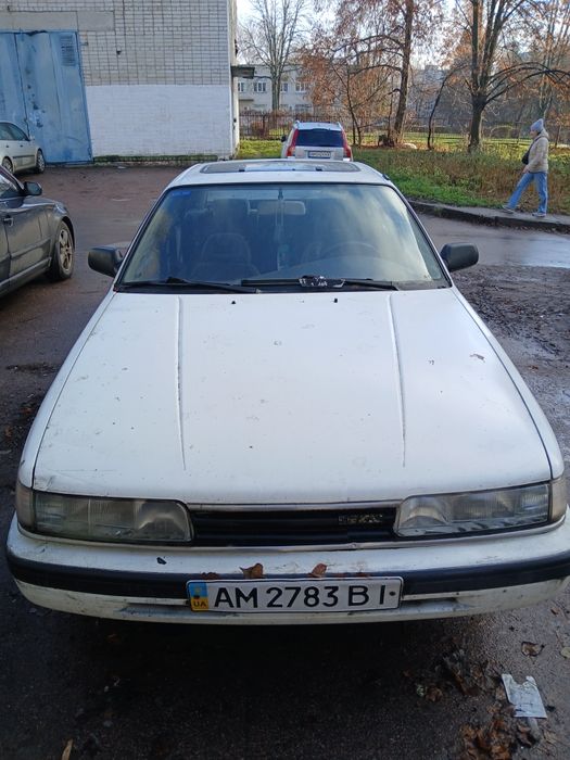 Мазда 626 на ходу