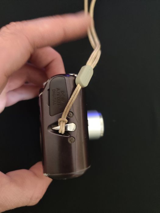 Canon PowerShot A 1000 IS Вінтажна Мильниця фотоапарат фотокамера