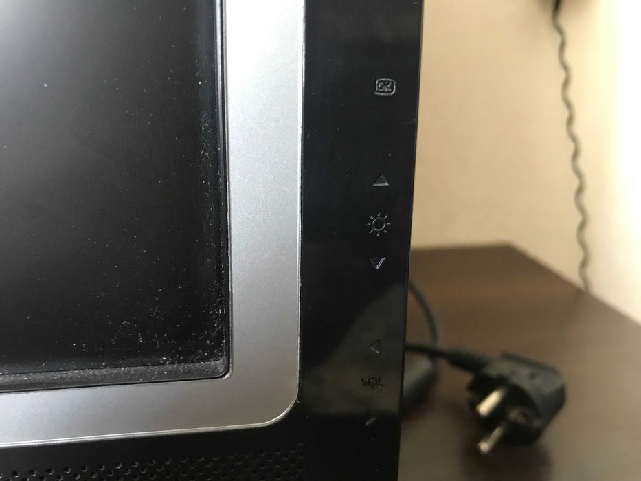 Монитор Филипс 190 х7