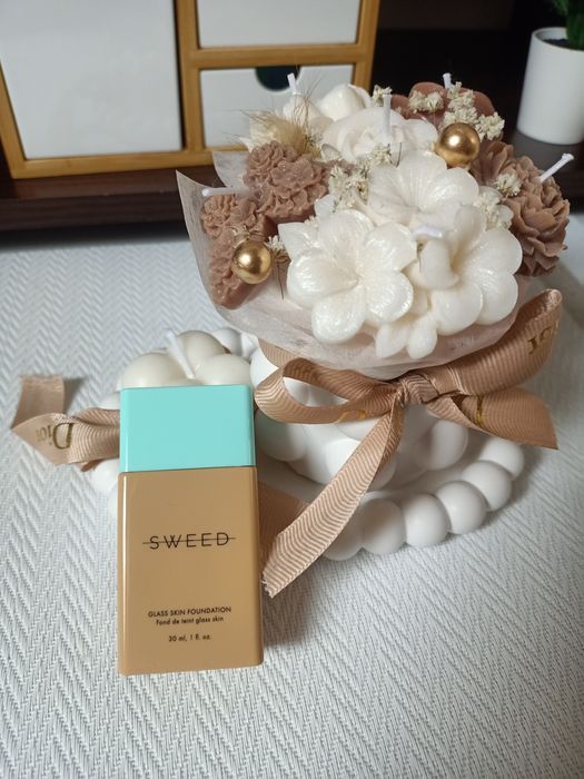 Podkład Sweed skin glass foundation 01