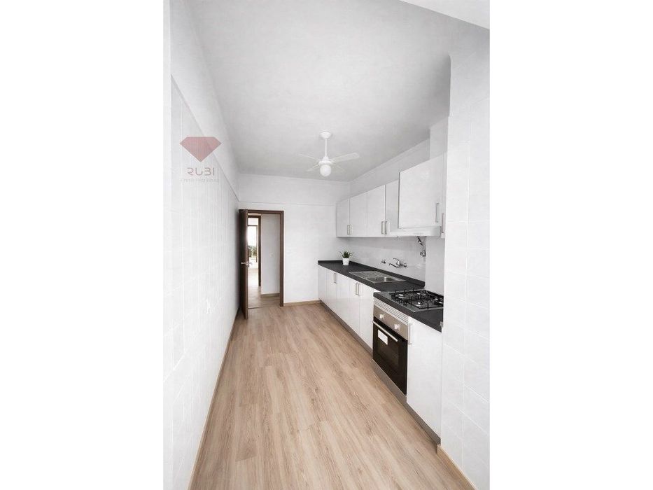 Apartamento T2 no Bonfim - Setúbal — Setúbal (São Julião, Nossa Senhora Da Anunciada E Santa Maria Da Graça), Setúbal