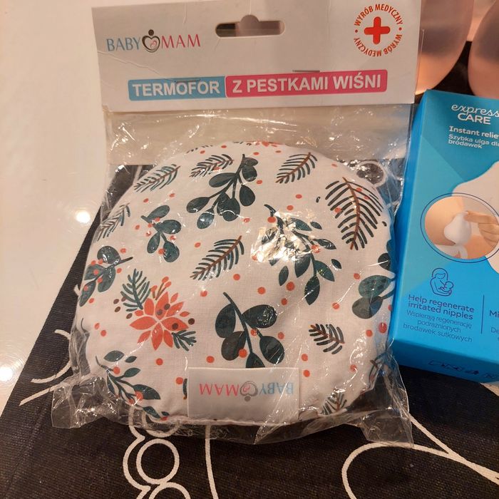 Termofor z pestek wiśni, wkładki hydrożelowe