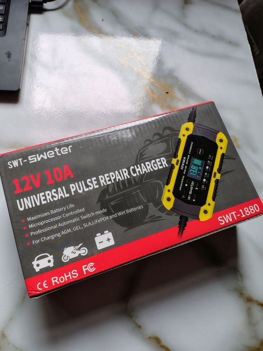 Зарядний пристрій 12в 10а новий