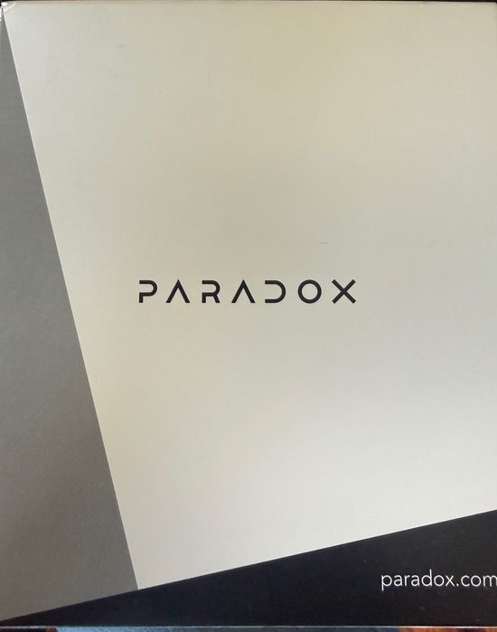 Paradox Spectra 172X + 3 teclados