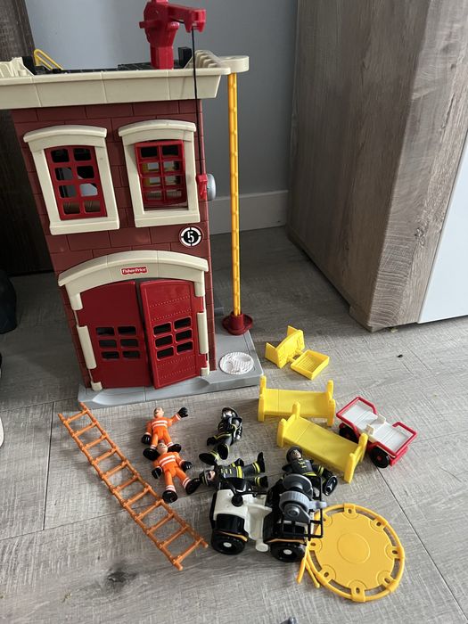 Remiza strażacka Fisher Price
