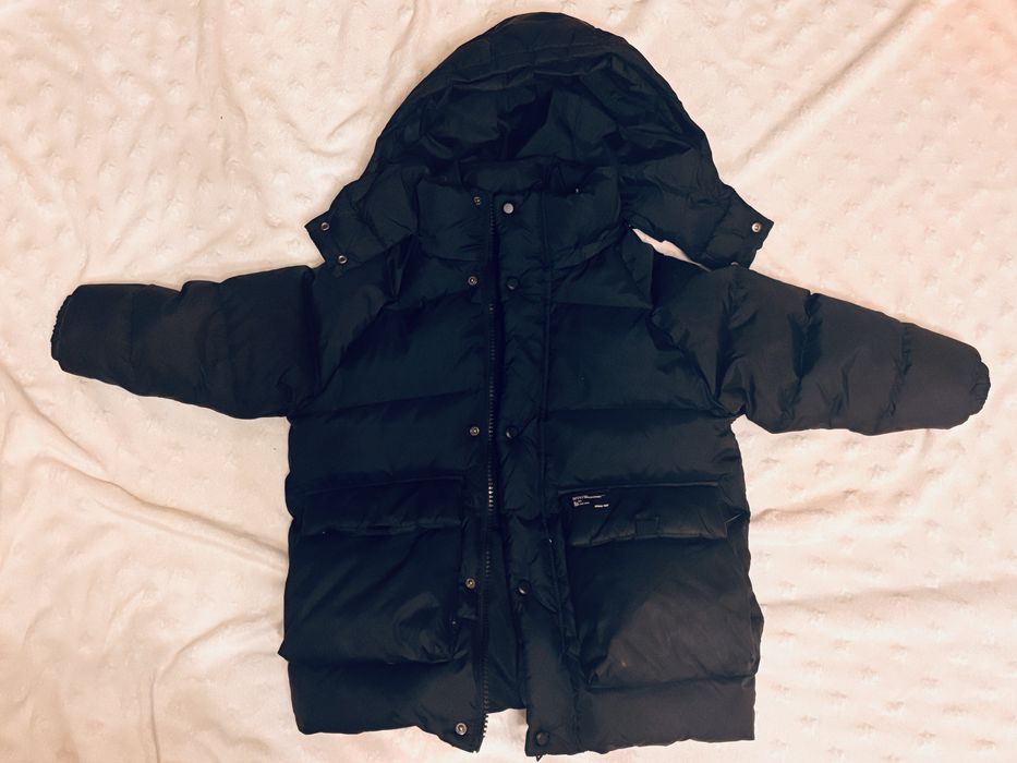 Kurtka puchowa zaraz zimowa r. 120 r. 122 dziewczynka chlopiec czarna