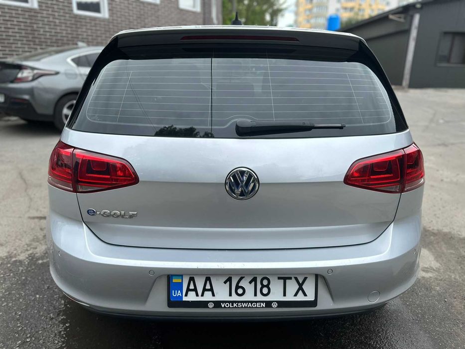 Volkswagen e-Golf SEL 2015 Максимальная комплектация CCS Кожа