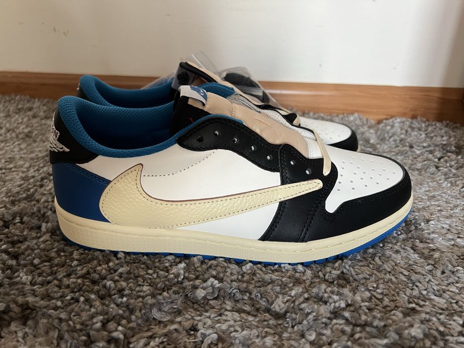 ButyTravisy size 42
