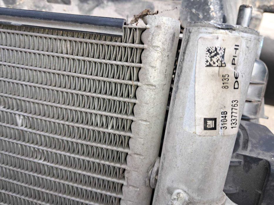 касета радіаторів оригінал Chevrolet cruze 2.0 дизель  2015