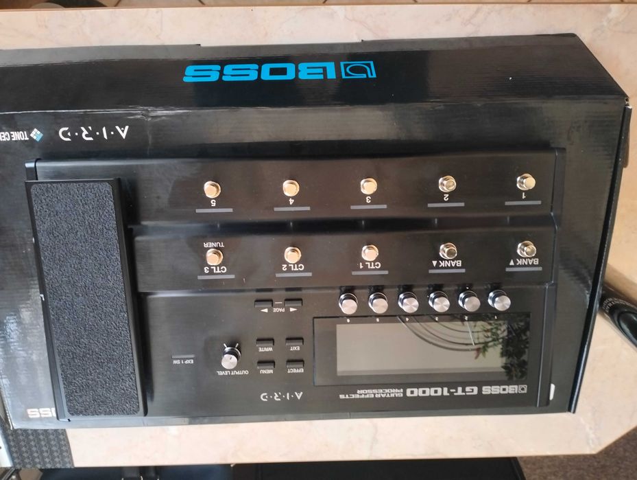 Boss GT-1000 – flagowy multiefekt gitarowy