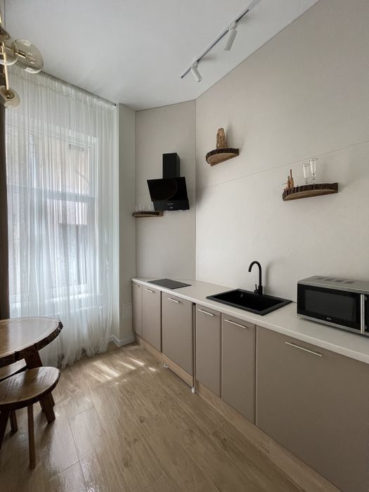 Подобова оренда квартири центр