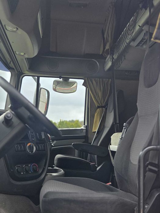 Daf 105 XF 460 laweta oś podnoszona cały na poduszkach