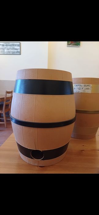 Pipas que dá para pôr vinho da box 5 l