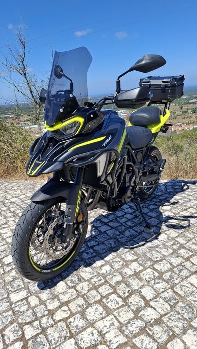 Benelli TRK 702 X