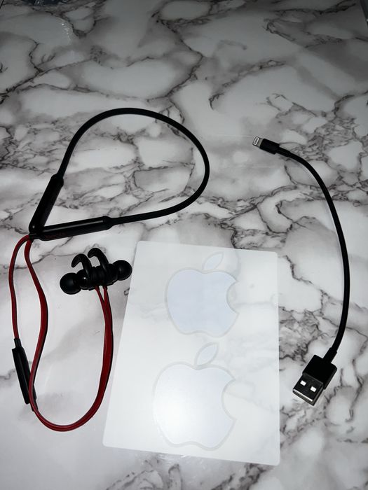 Beats X com pouco uso