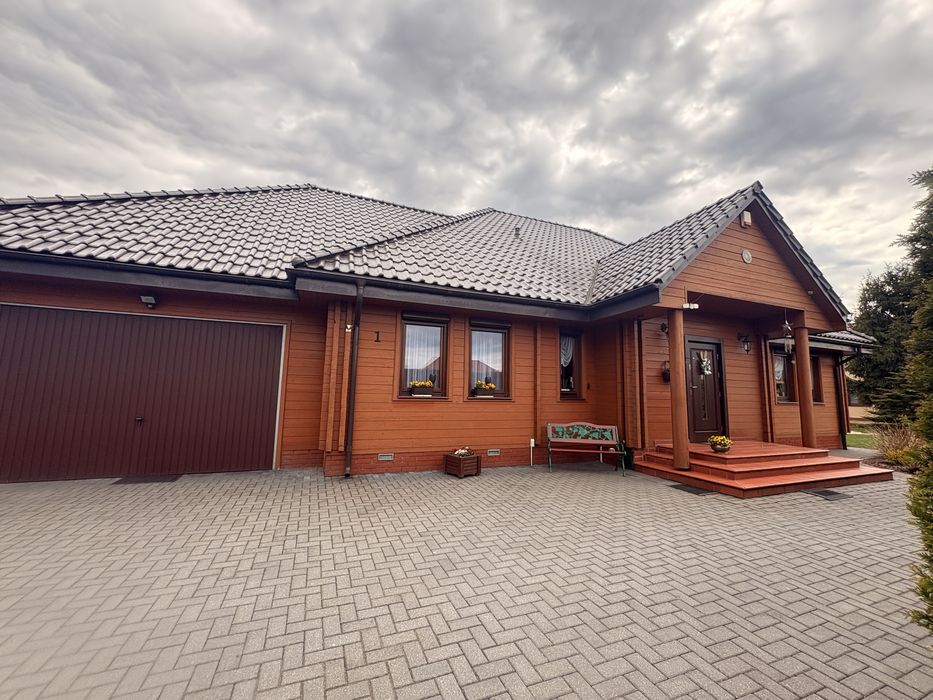 Dom wolnostojacy  na sprzedaż