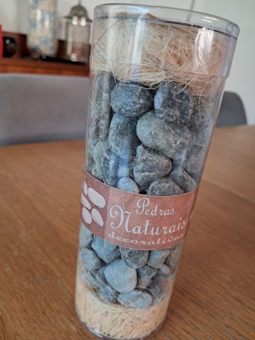 Pedras decorativas verde cinza