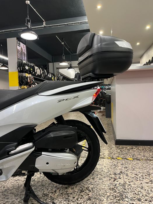 Honda PCX em Óptimo estado com 30486 Kms