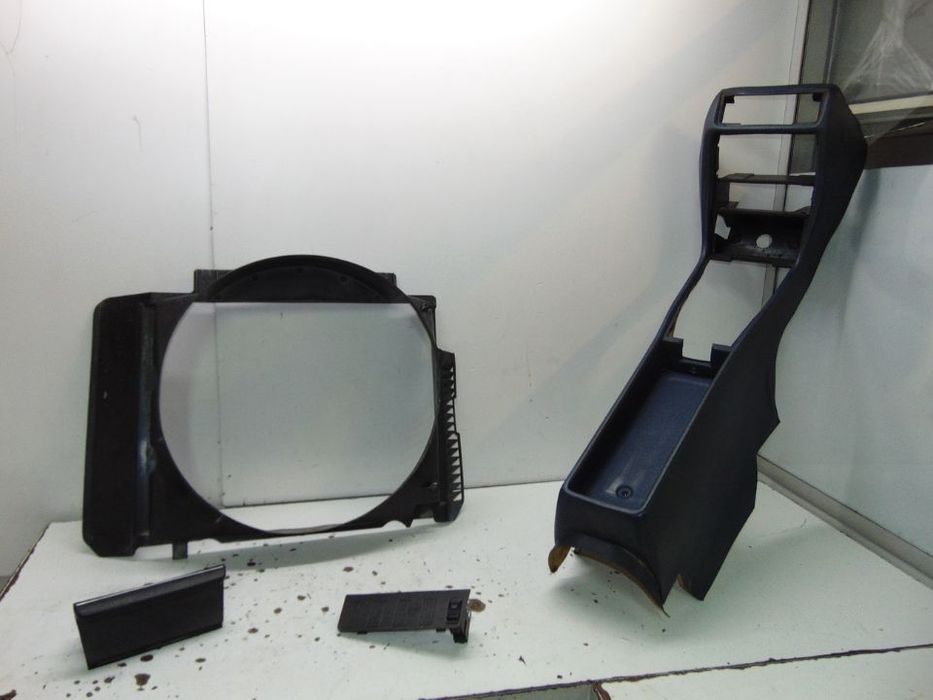 Mercedes w123 consola central e + peças