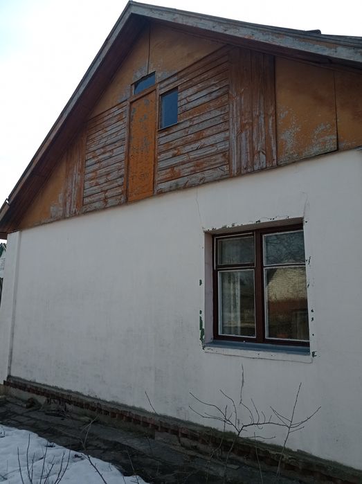 Будинок в Старому Білорусі в житловому стані.