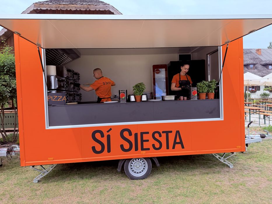 Food truck pizza frytki burgery hot dogi obsluga imprez grill eventy