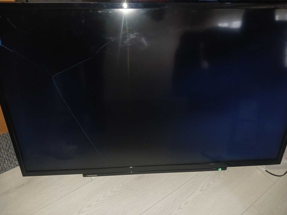 Телевізор 40 дюймів