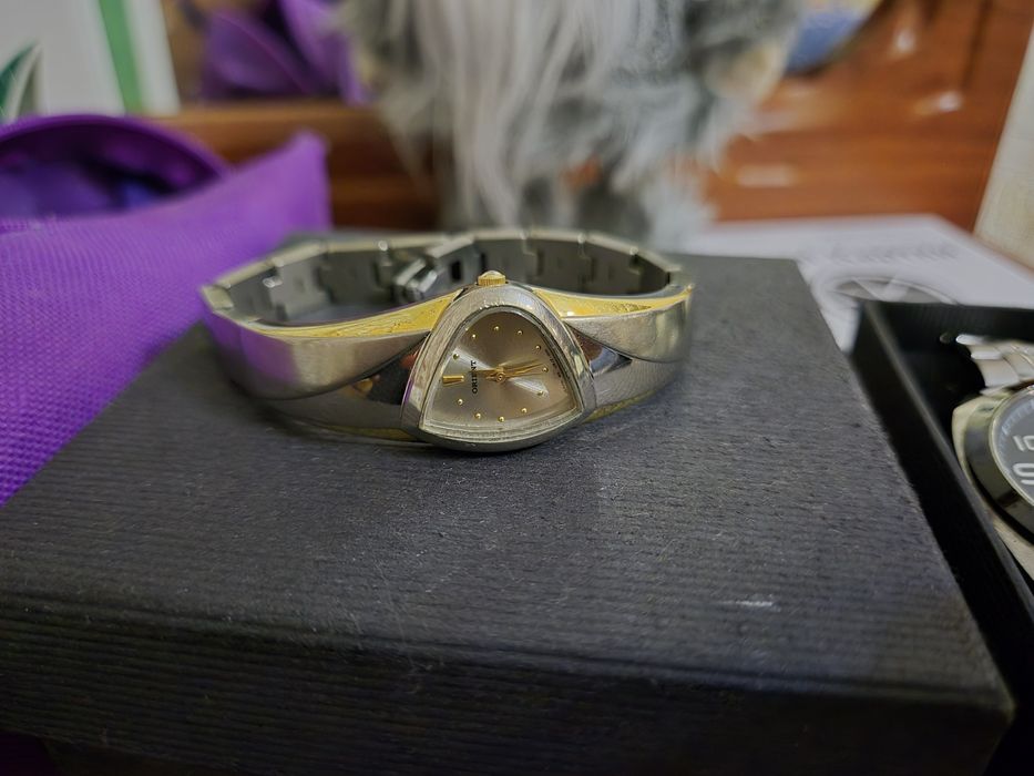 Годинник ORIENT FUBJZ002K Кварцевий