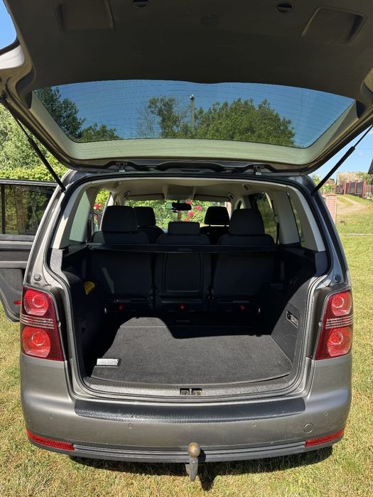 Фольксваген Тоуран Volkswagen Touran 2007