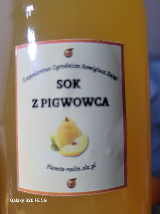 Sok wyciskany z owoców pigwowca NFC