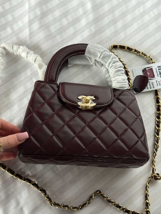 Шкіряна сумка Chanel Mini Top Handle