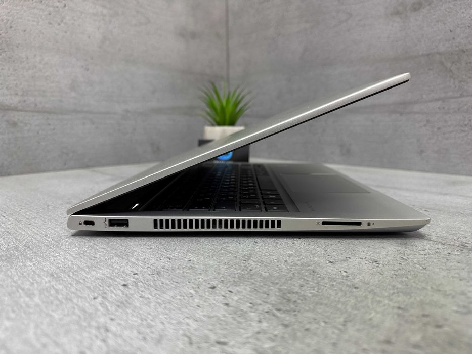I5-8265u/Стильний ноутбук Hp 440 G6/250gb ssd/8gb ddr4/14"