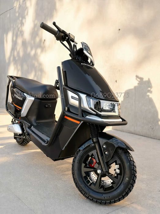 Электроскутер Crosser СR-13  2500w LFP (LiFePO4) 76.8v 30ah(Новый 2026)