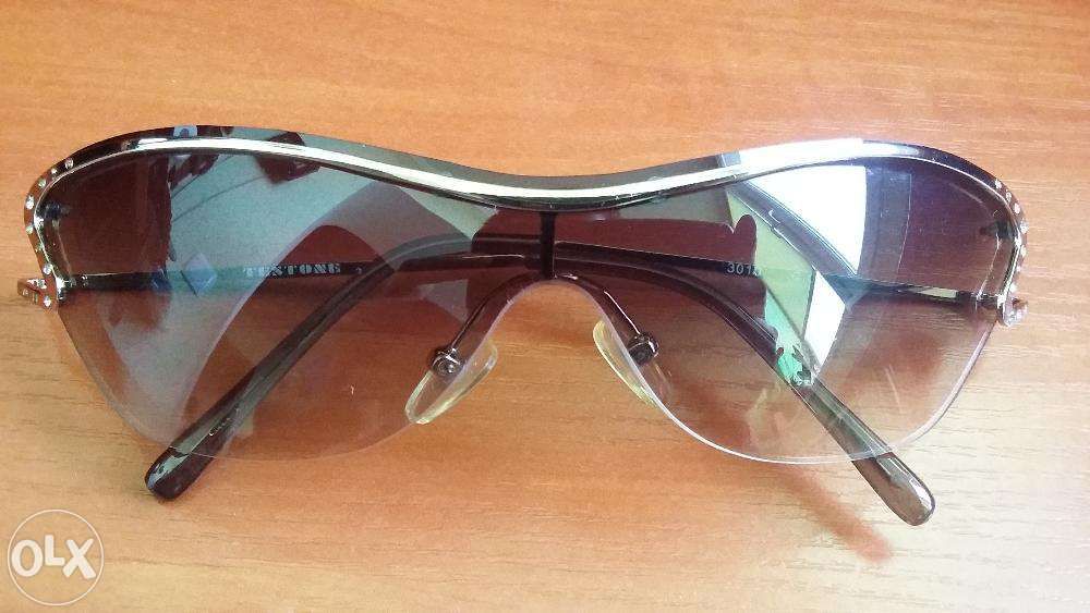 Продам фирменные женские очки от солнца "TESTONE"