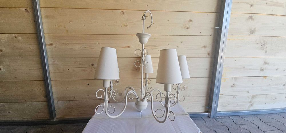 Lampa sufitoa 5 żarówek E 14.