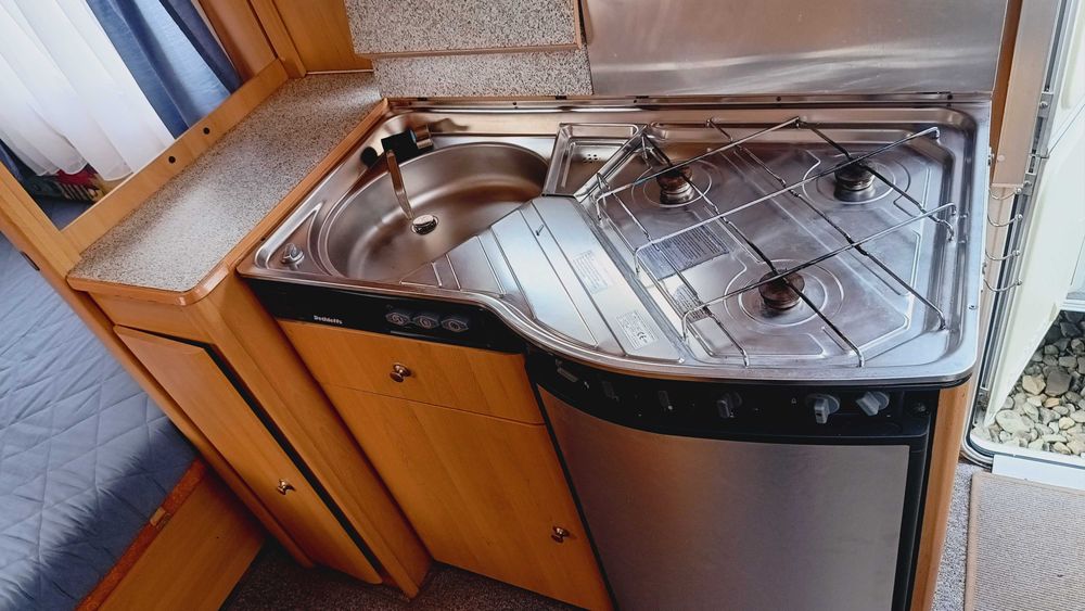 przyczepa kempingowa campingowa kemping OKAZJA