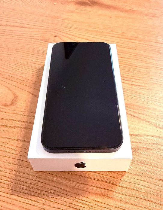 iPhone 14 128 GB  sprzedam w kolorze  Midnight północ