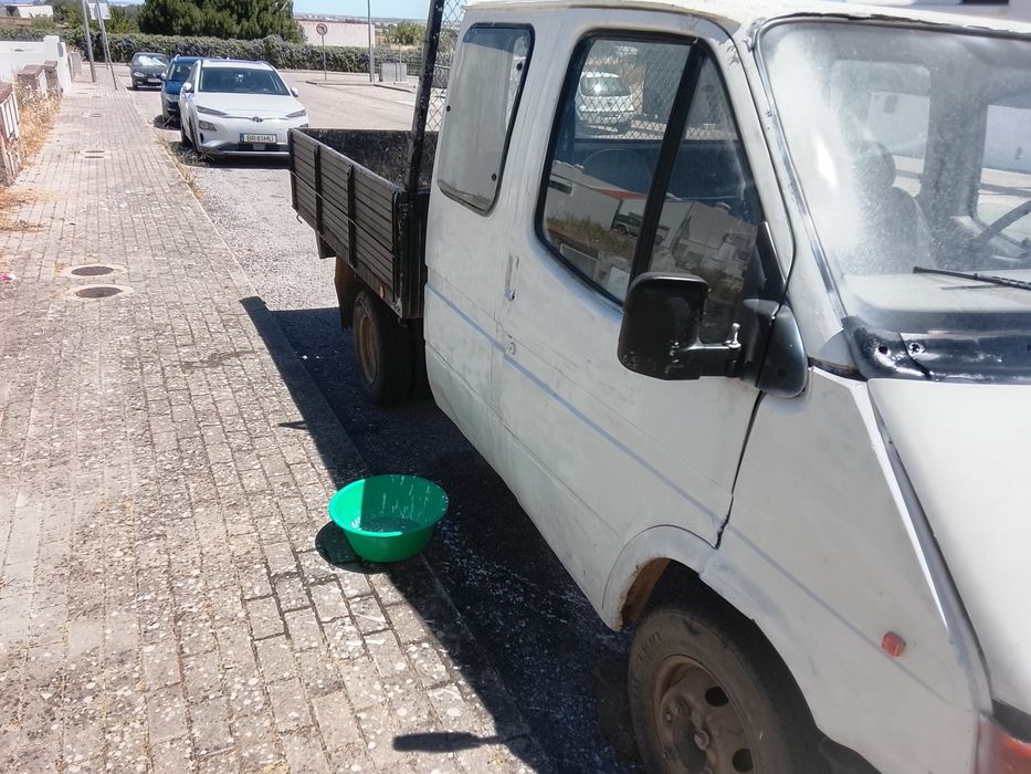 Carrinha de caixa aberta476702957938288644