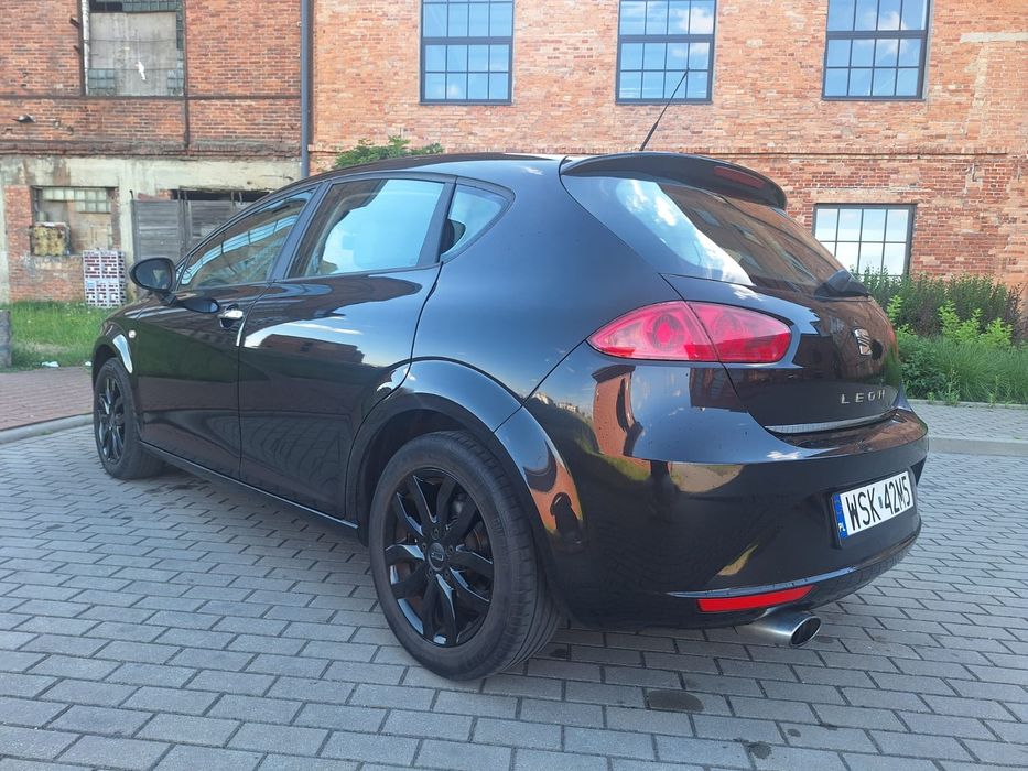 Seat Leon Lift 1.6 Mpi benzyna 2010 rok klima