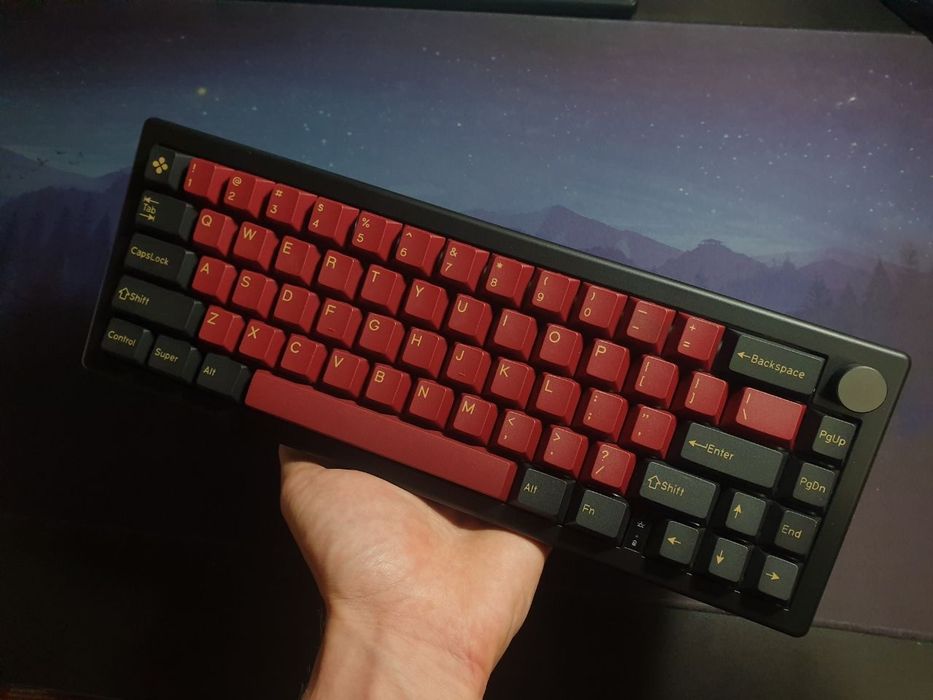 Кейкапи для механічної клавіатури, клавиатура не кастомная клавиатура
