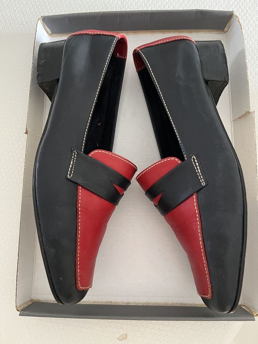 Sapatos mocassins bicolor