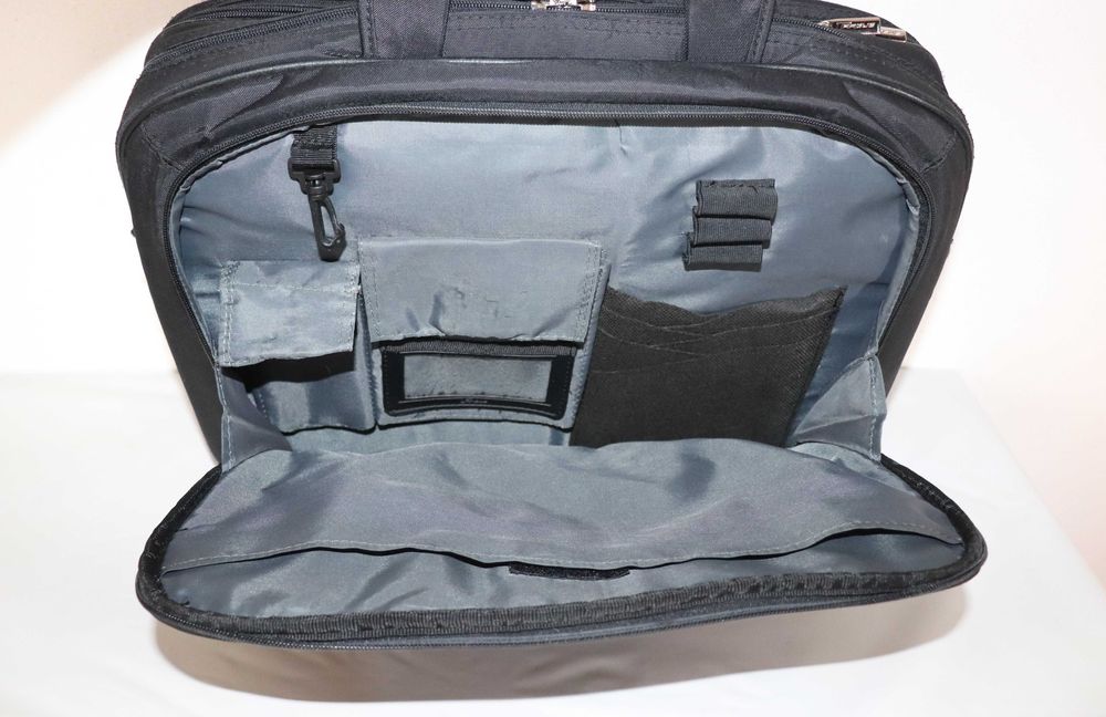 TARGUS - Atmosphere - Notepac Plus - Mala para Computador Portátil