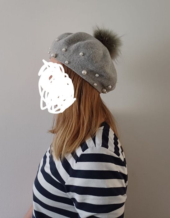 Czapka beret beretka z pomponem szary szarą z perłami