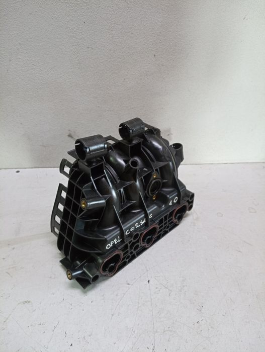 Kolektor dolotowy opel corsa c 1.0