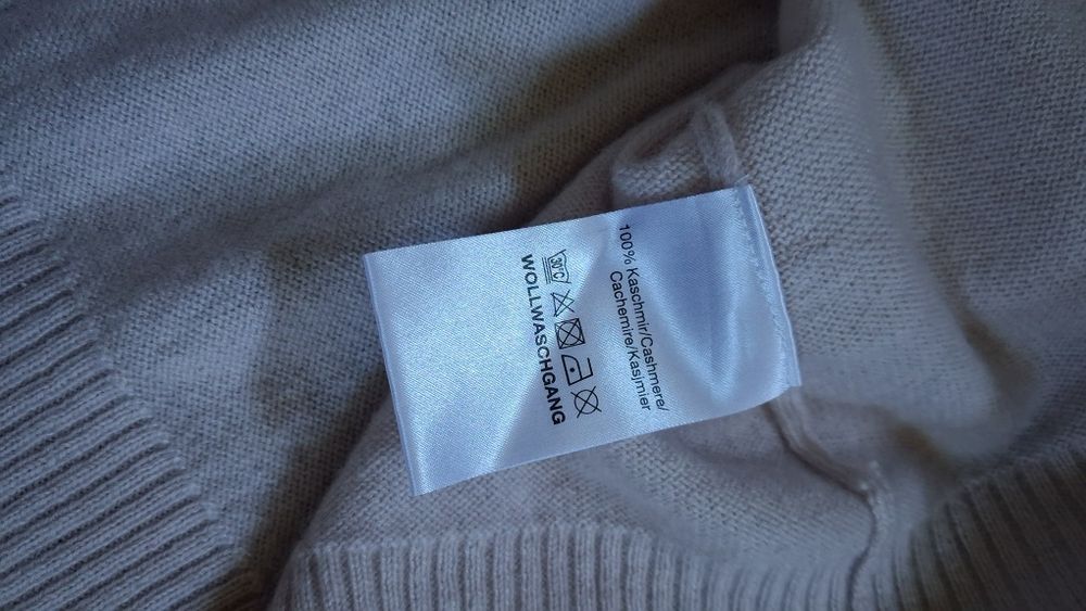 Sweter kaszmir Public
