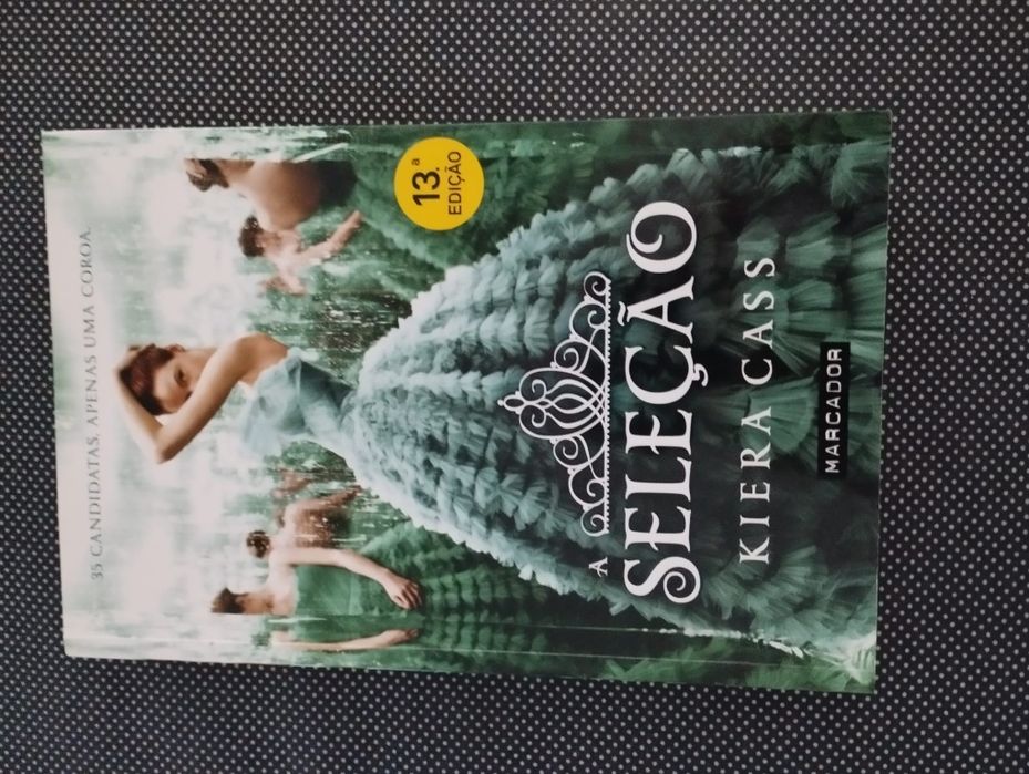 "A seleção" de Kiera Cass