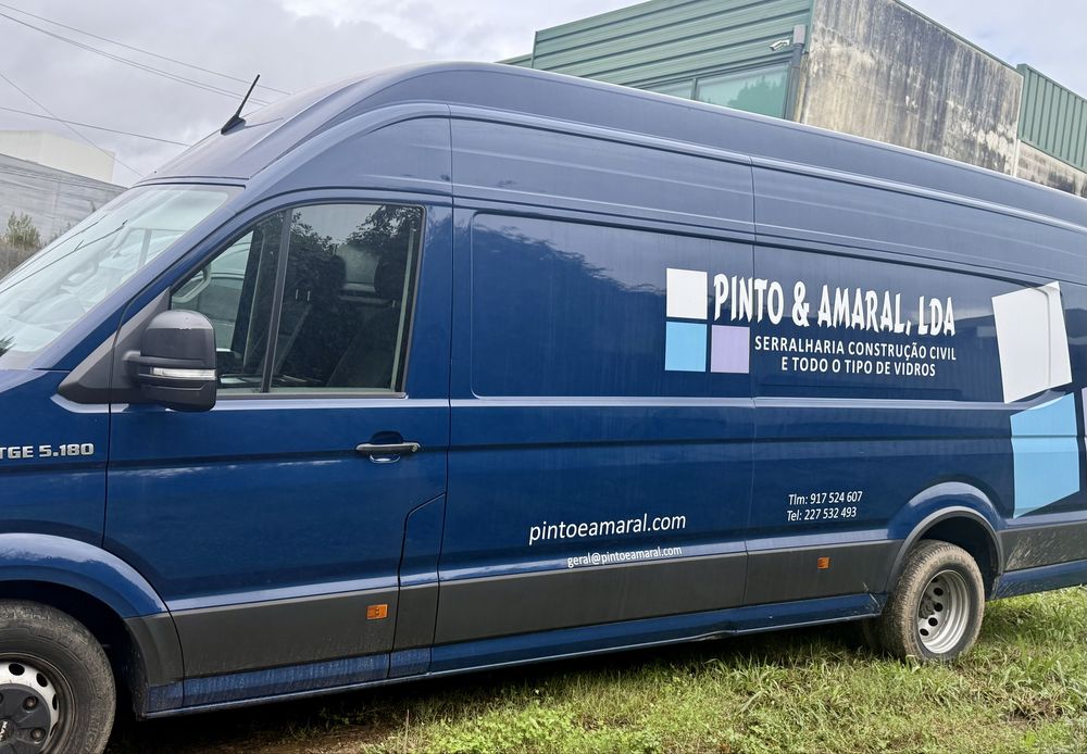 Vendo carrinha de 3 lugares