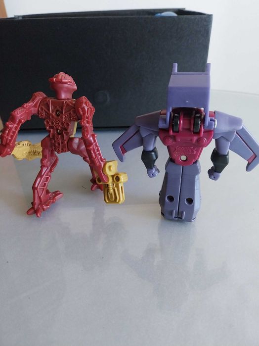 Starscream (Transformers) + Toa Jaller (Bionicle, Lego) em muito bom estado