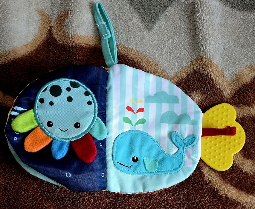 Дитячі іграшки для малюків