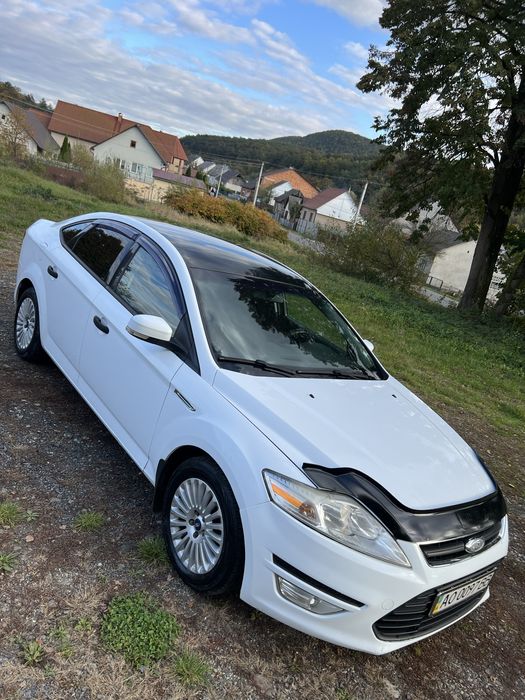 Ford Mondeo 2011рік
