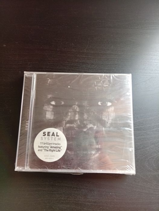 Seal album system